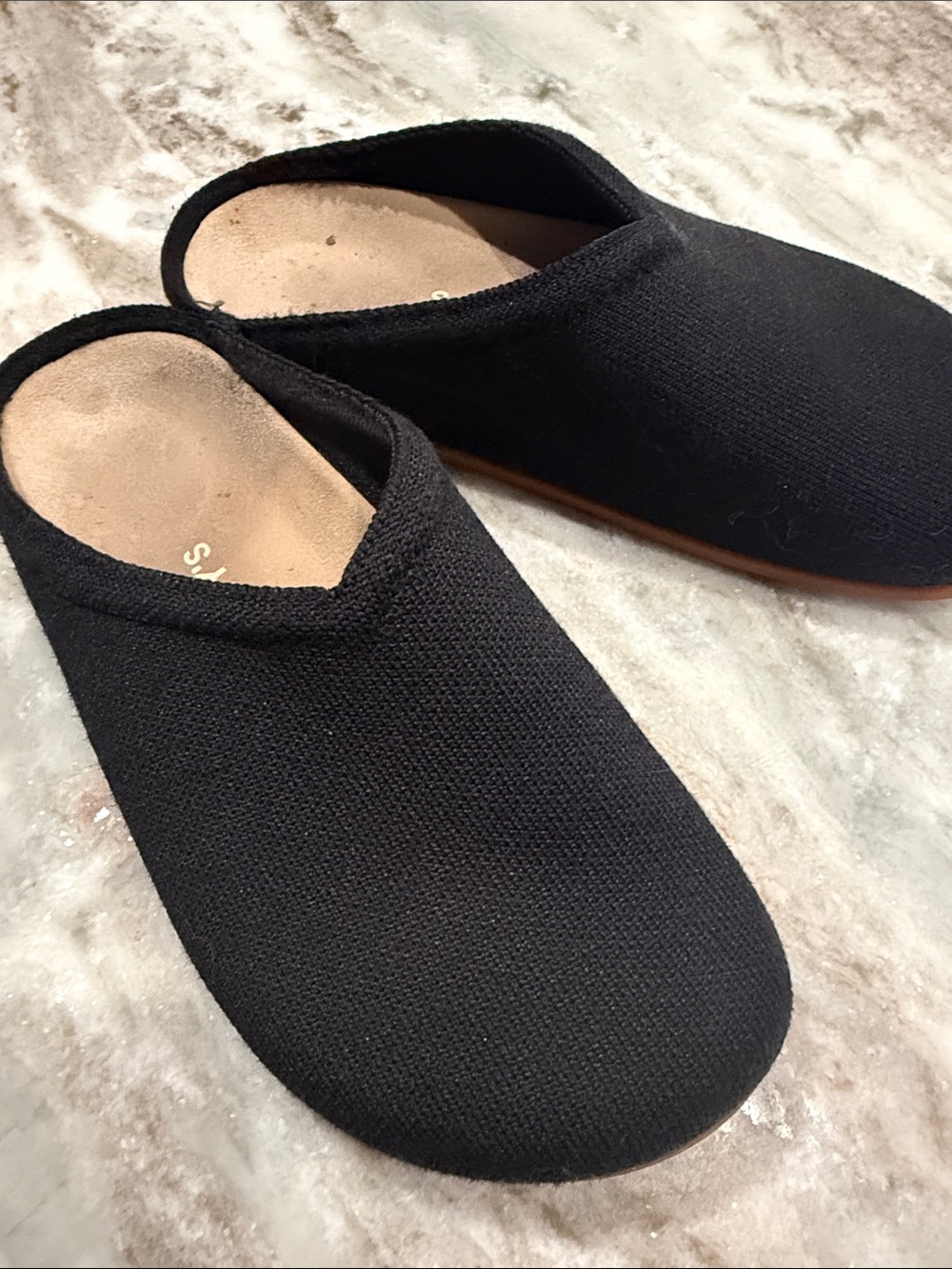Rothy's Women’s  Black Slip-On Clogs - Picture 2 of 9